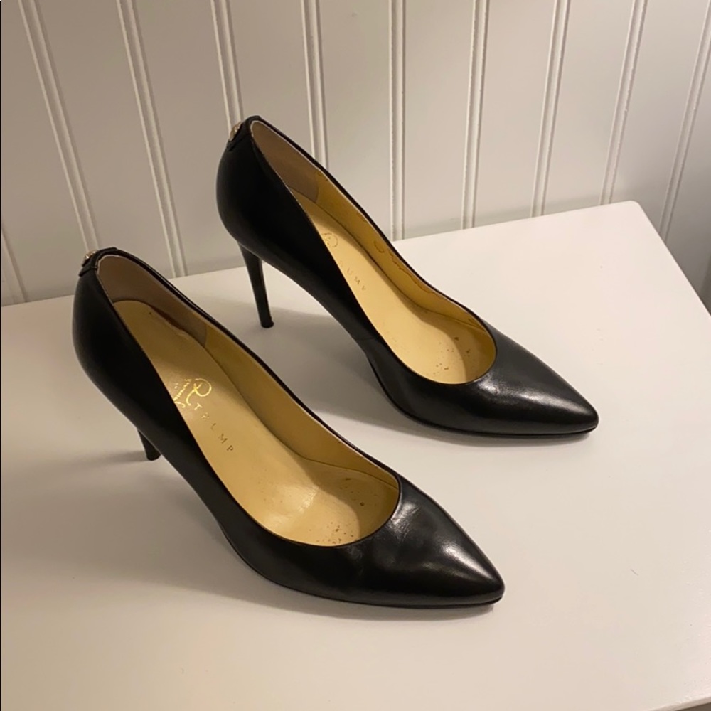 Ivanka Trump black pumps, size 7.5